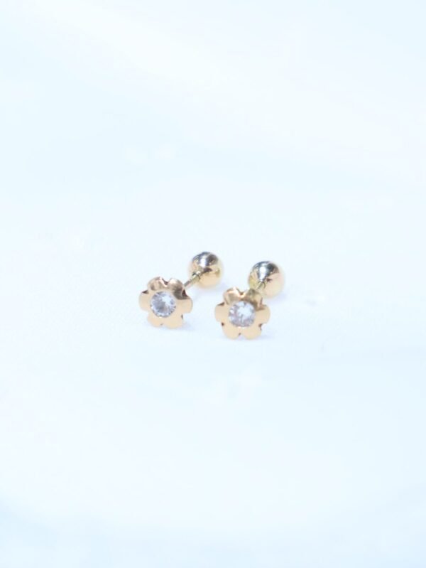 Arete Abridor Florcita con Circon Blanco