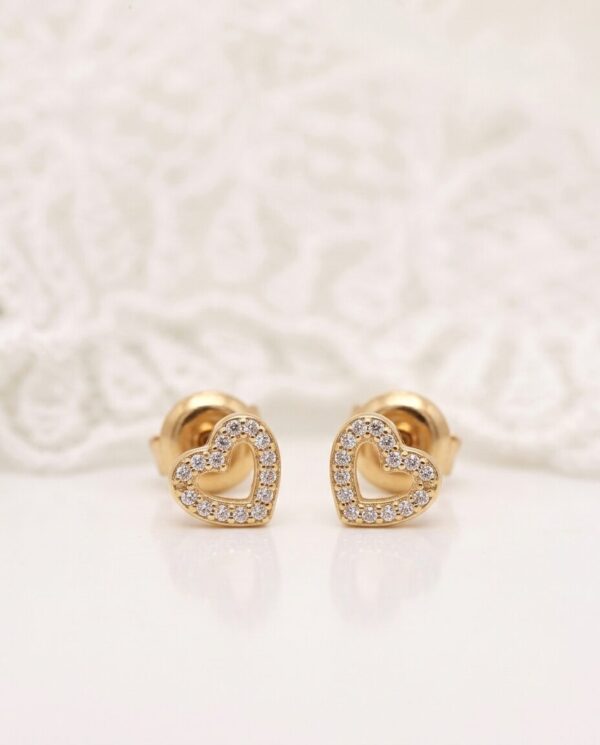 Arete Silueta Corazon Acero con baño de Oro