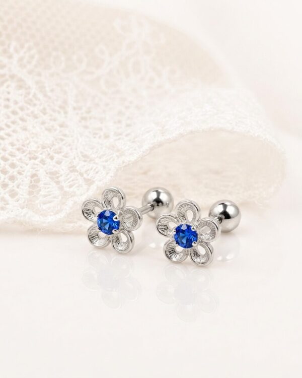 Arete Plata Flor 3D Punto de Luz
