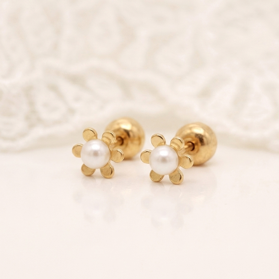 Arete Margarita + Perla Oro 18K